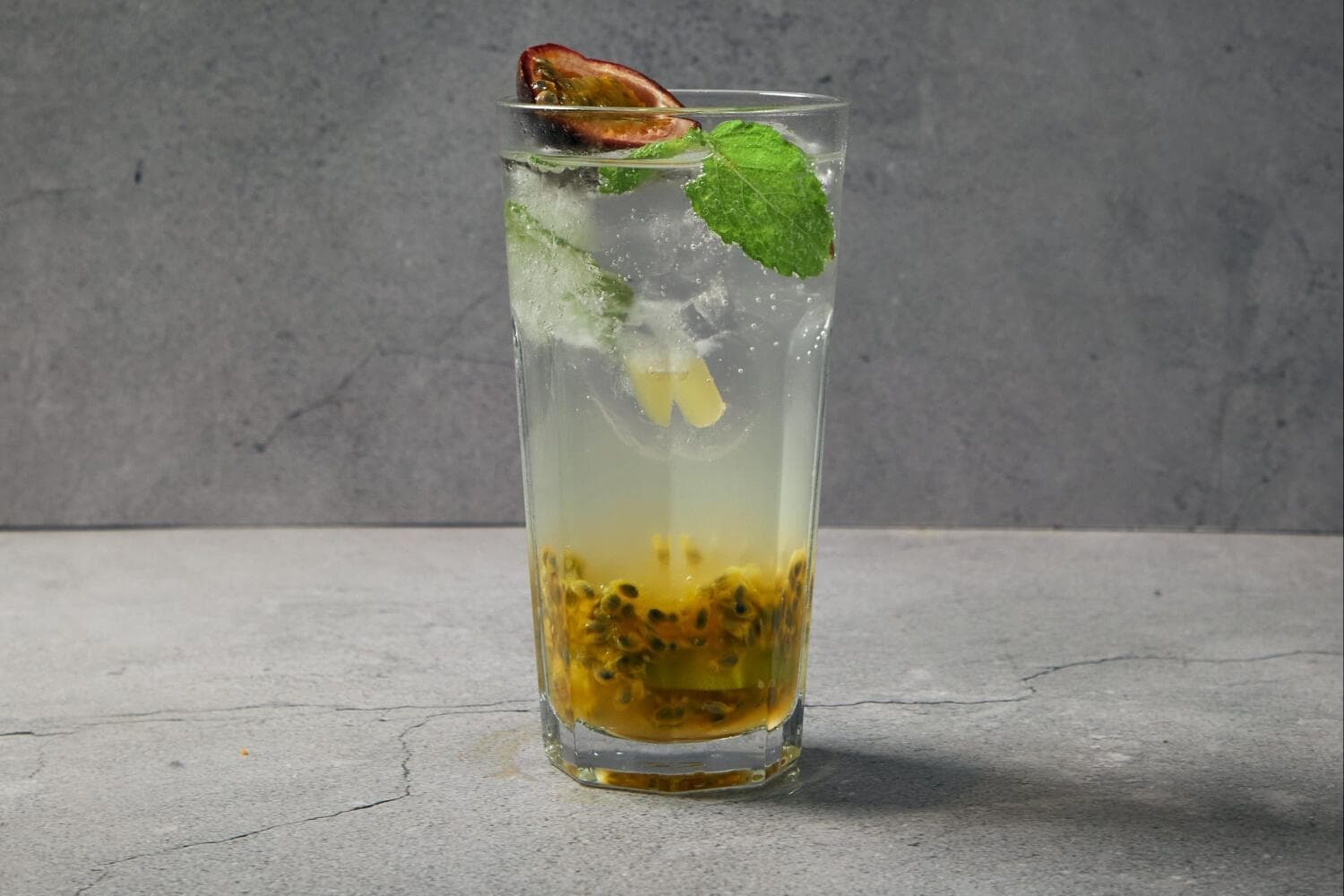 Passion Fruit Mojito