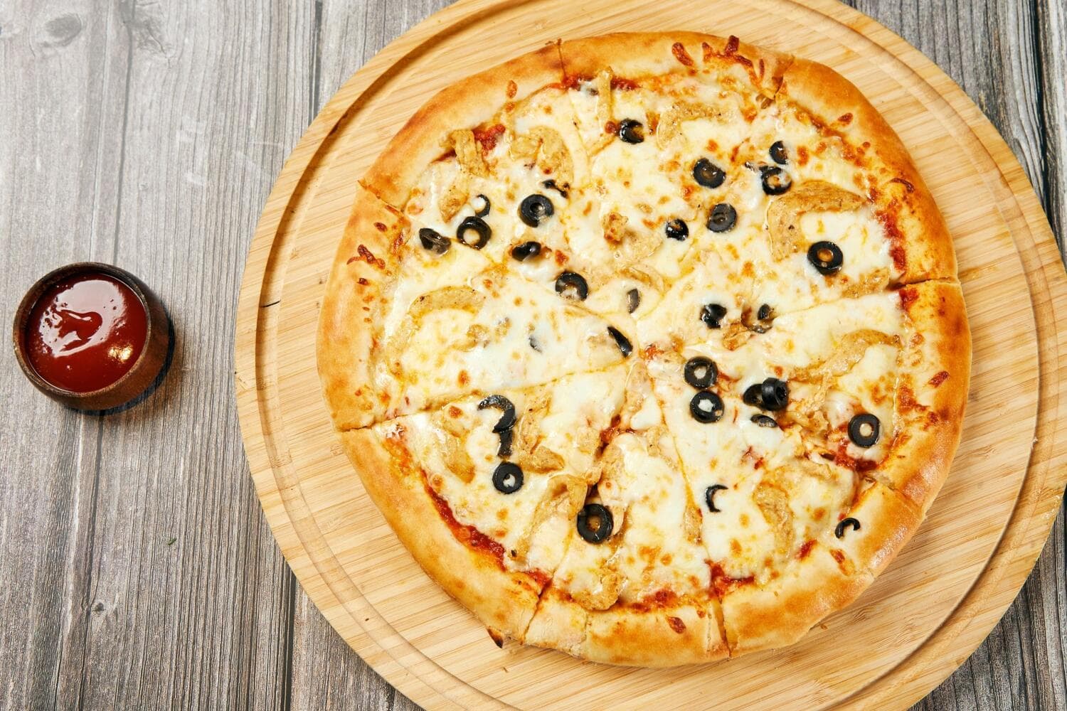 Chicken Supreme Pizza